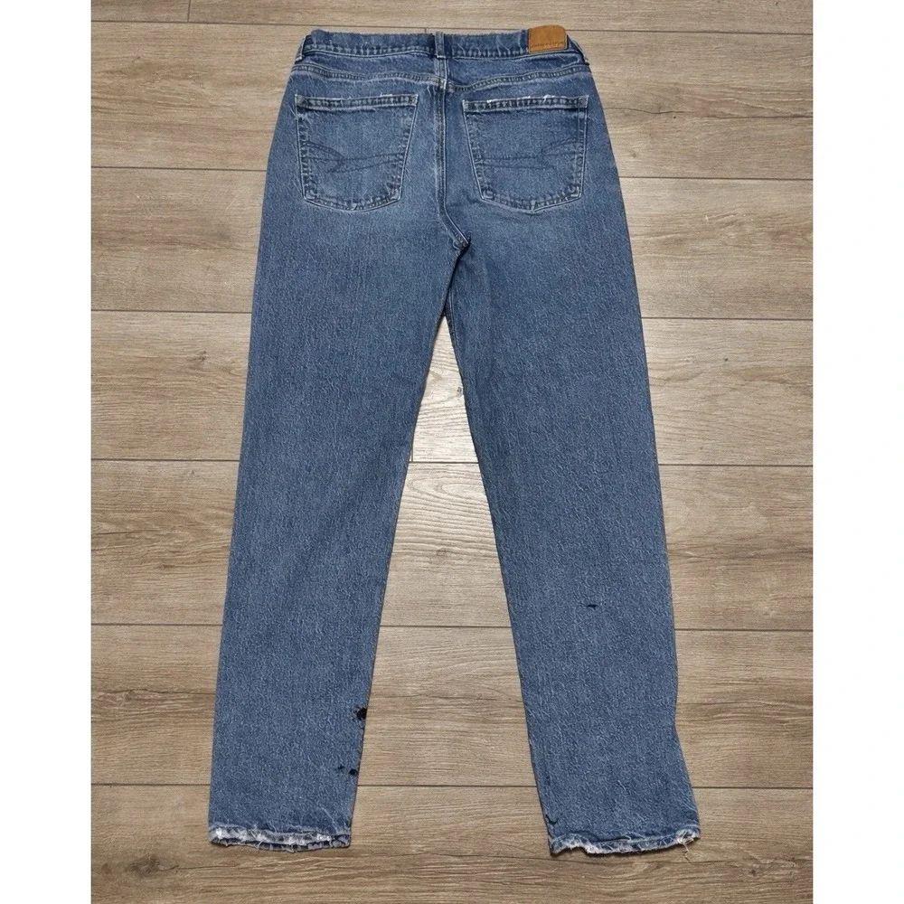 American Eagle Regular Straight Jeans Women Size 8 Medium Wash Distressed - Picture 2 of 7